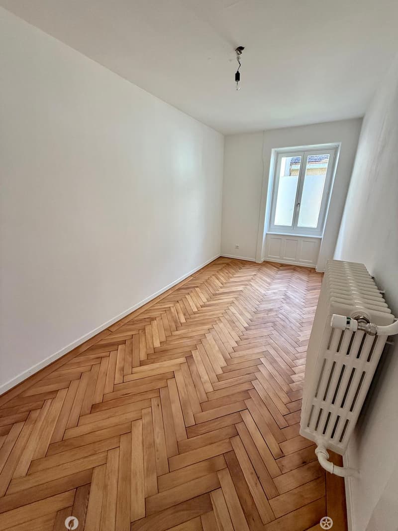 3-Zimmerwohnung im Erdgeschoss in Zentrumsnähe in Biel / App. de 3 pièces au rez-de-chaussée (5)
