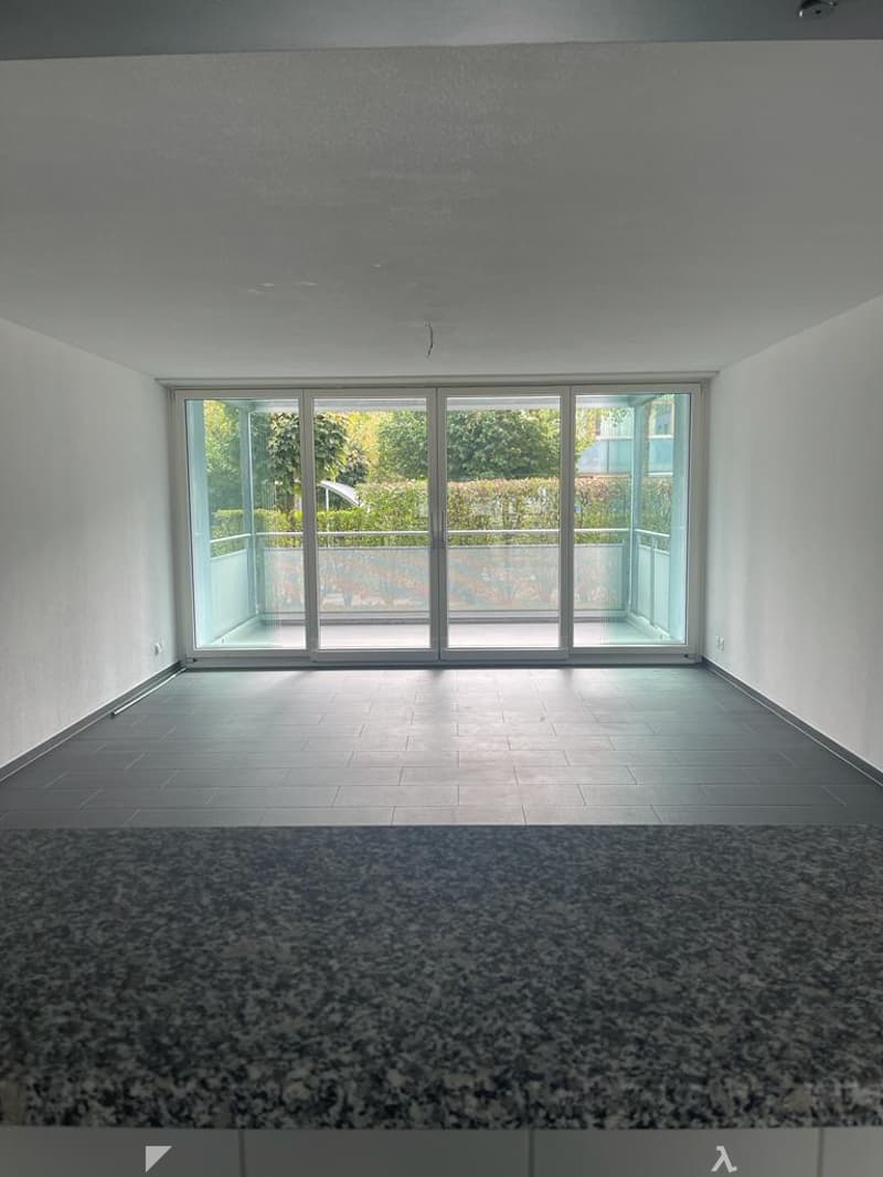 Moderne 3.5-Zimmerwohnung an ruhiger Lage (4)