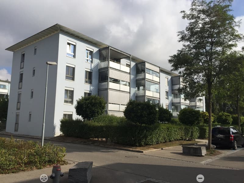 Moderne 3.5-Zimmerwohnung an ruhiger Lage (7)