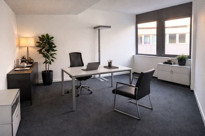 Modern ausgebautes Büro – All-inclusive-Miete mit flexiblen Laufzeiten (1)