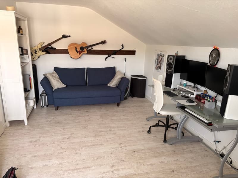 Charmante 3.0-Zimmer-Wohnung im 2. OG (8)