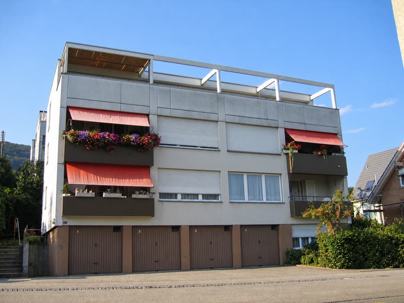 Gemütliche 4-Zimmer-Attikawohnung mit schöner Aussicht an ruhiger Lage (17)