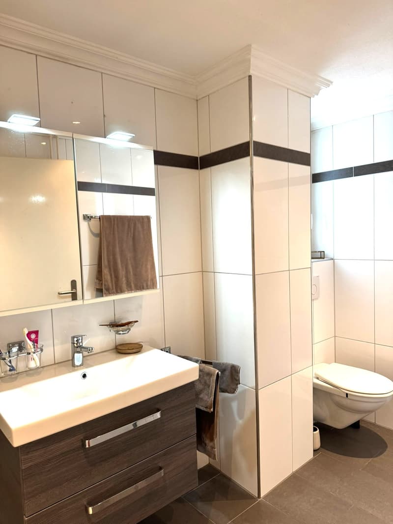 Charmante 3-Zimmer-Altbauwohnung an der Pelikanstrasse in St. Gallen (7)