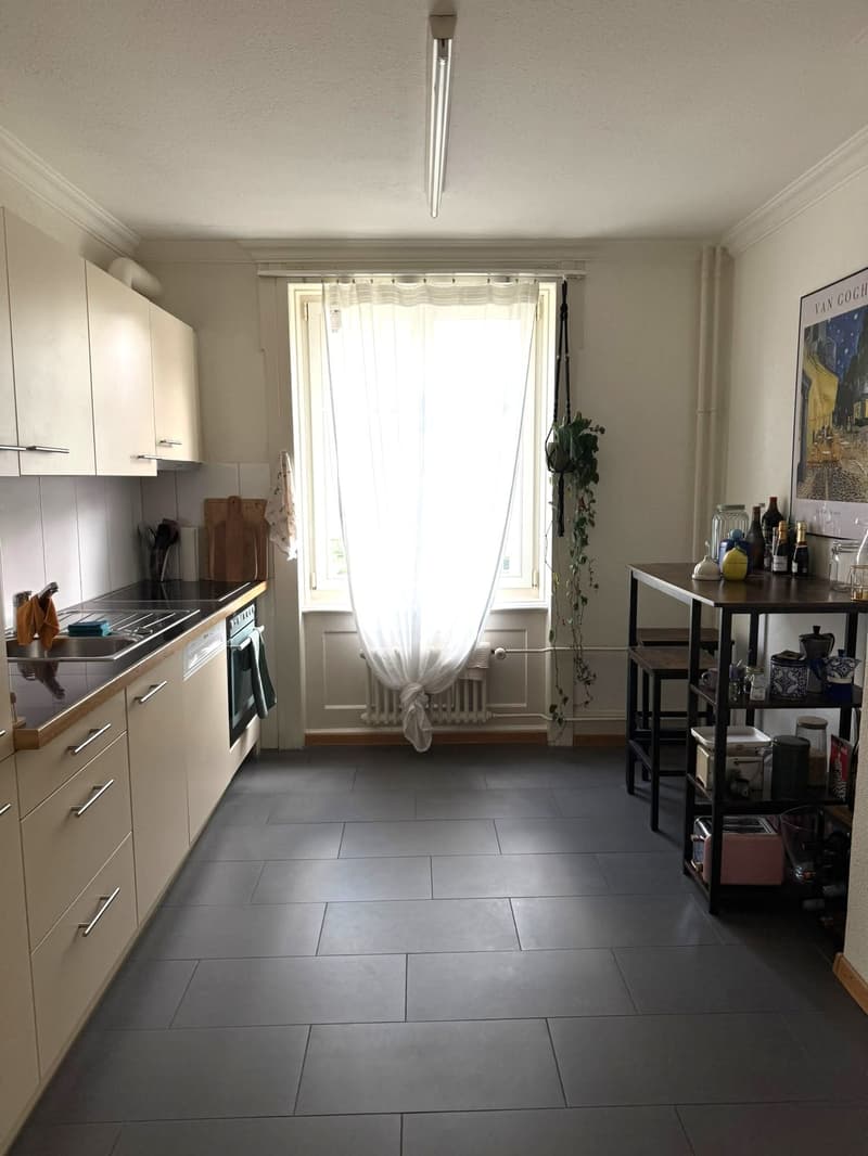 Charmante 3-Zimmer-Altbauwohnung an der Pelikanstrasse in St. Gallen (4)