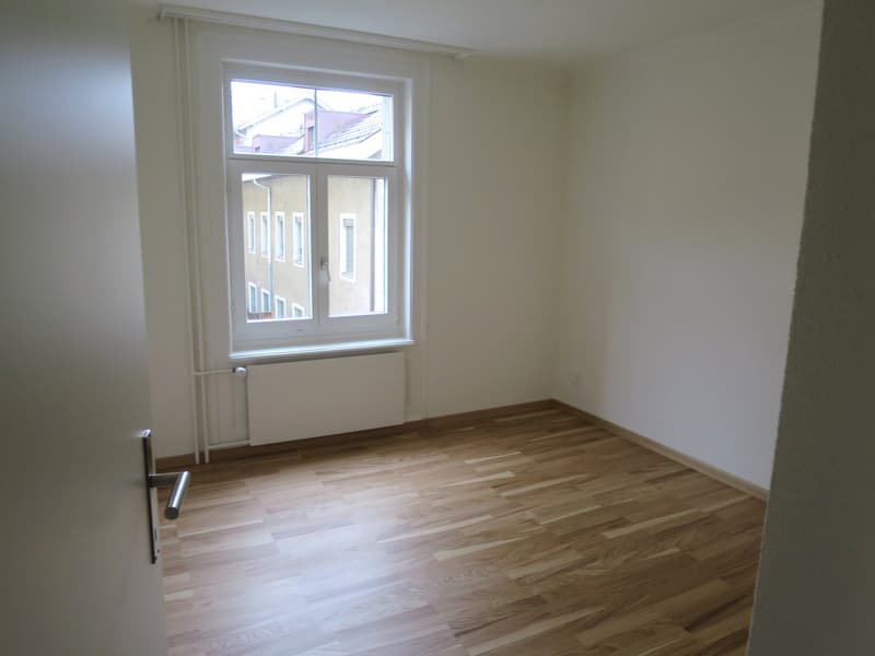 Charmante 4-Zimmer-Altbauwohnung an ruhiger Lage in St. Gallen (8)
