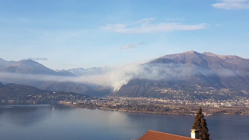 Wohnen an einem paradiesischen Flecken im Tessin mit einer unverbaubaren See& Weitsicht / 2 WOHNSITZ (2)