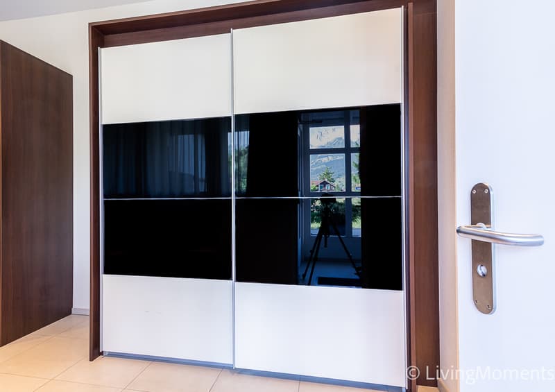 GR-APP4-Schrank-zu.jpg