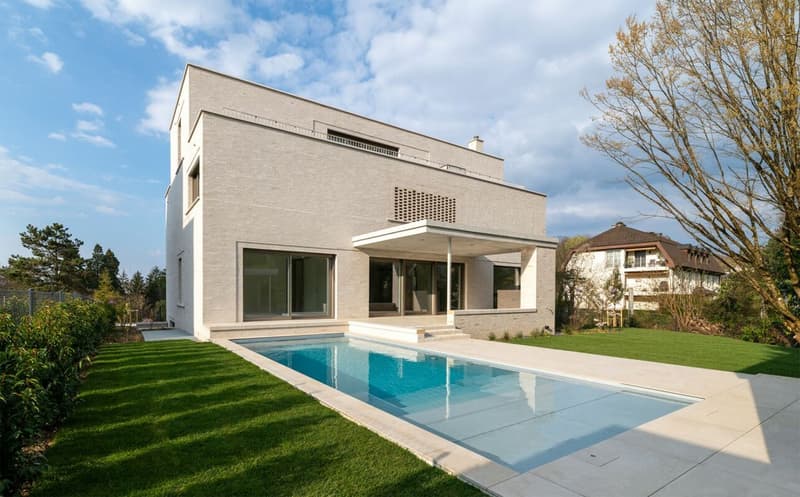 Maisonette-Gartenwohnung mit Pool in Riehen --- Duplex garden flat with a pool in Riehen (2)