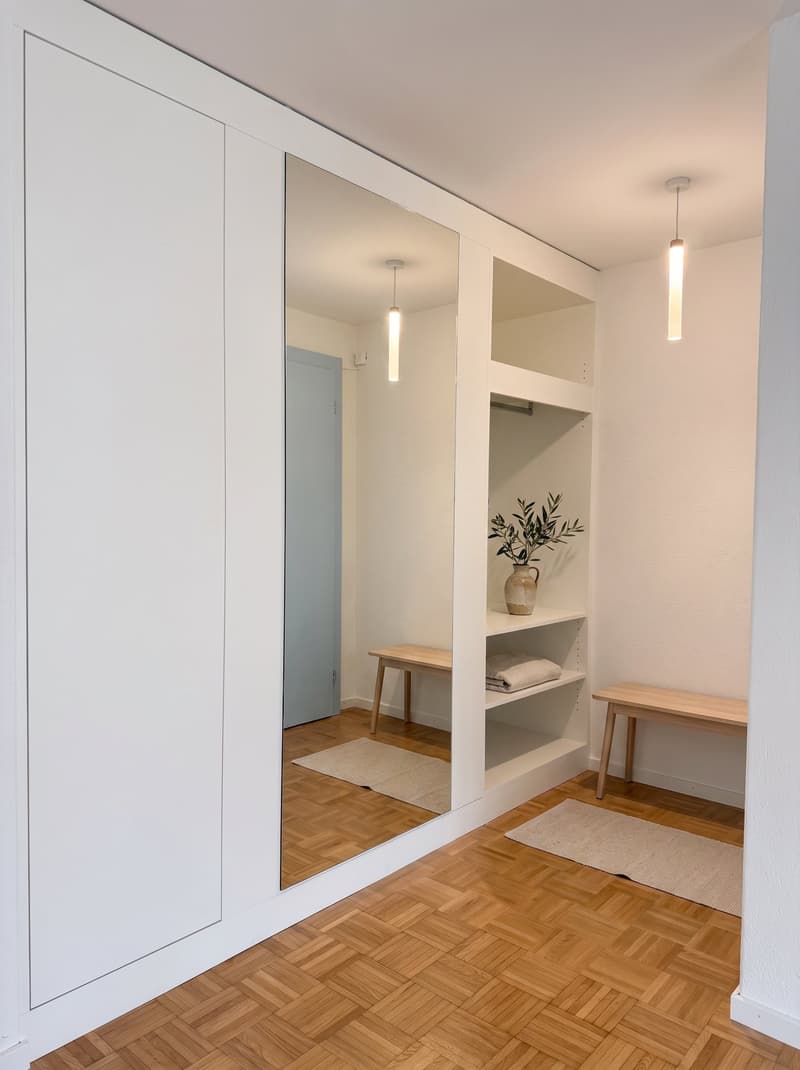Frisch renovierte 3.5 Zimmer-Wohnung an ruhiger Lage, mit Aussicht, im steuergünstigen Feusisberg (2)