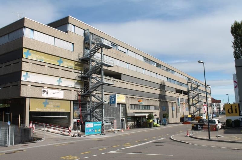 Vermietung im Grossraum Glatttal über 800 m2 (1)