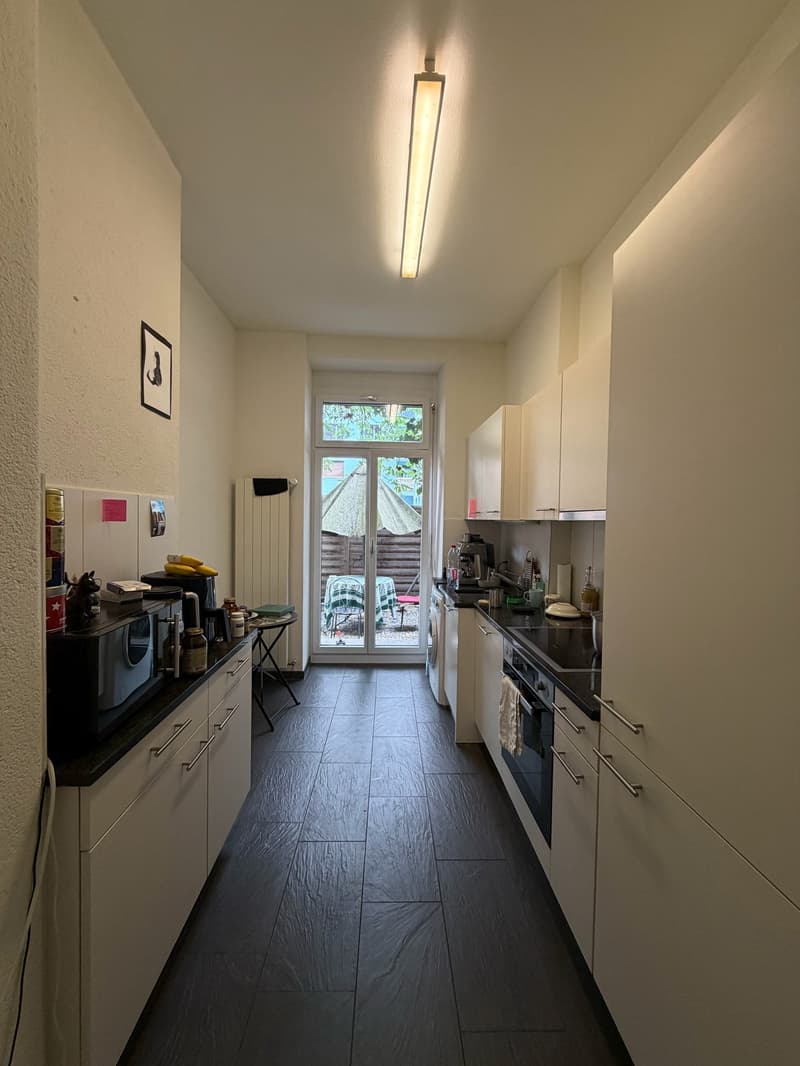 Charmante 3.5-Zimmer-Altbauwohnung an der Engelstrasse in Zürich 8004 (4)