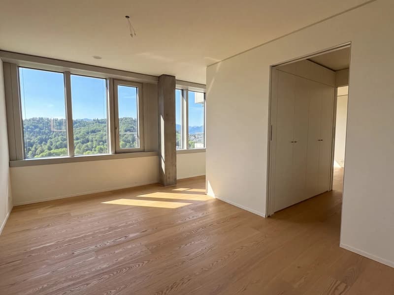 Exklusive 3.5-Zimmerwohnung im 33. OG des höchsten Hauses der Zentralschweiz - Willkommen im SkyLevel des PILATUS TOWER (6)