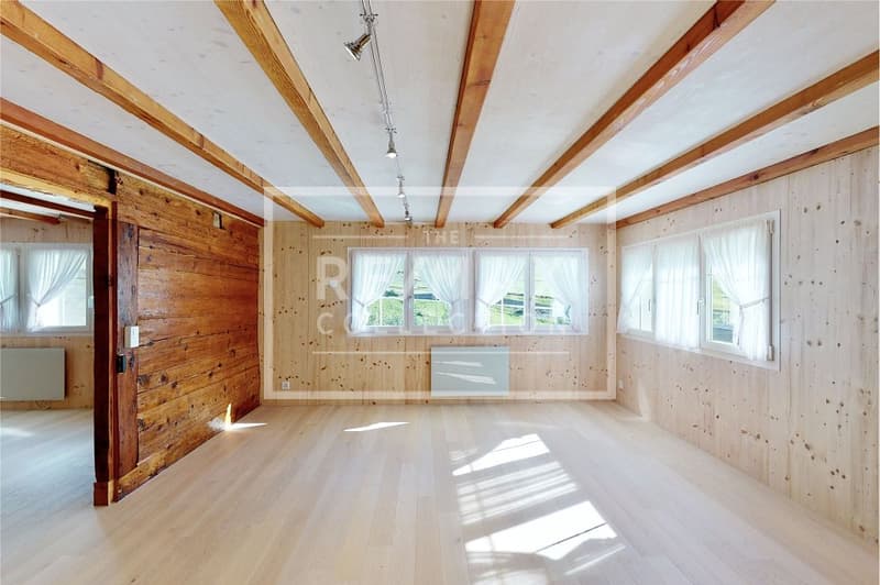 Historisch sanierter und erhaltener Strickbau, 5.5-Zimmer-Einfamilienhaus, mit Stall, in Meien UR (7)