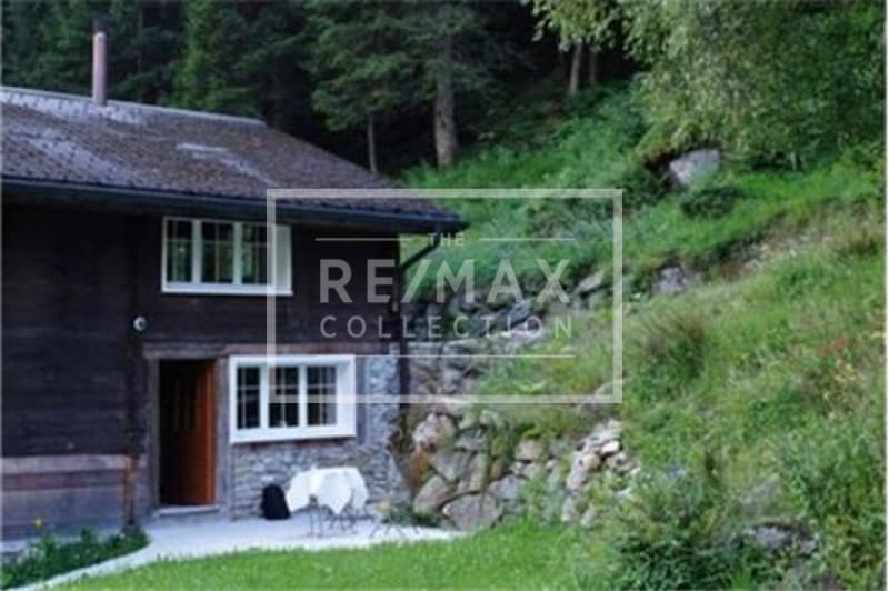 Historisch sanierter und erhaltener Strickbau, 5.5-Zimmer-Einfamilienhaus, mit Stall, in Meien UR (11)