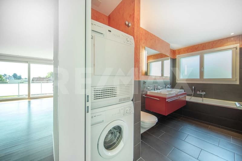 Elegante, helle 3.5-Zi.-Wohnung mit grosser Terrasse und Bergpanoramasicht, 6353 Weggis LU (7)