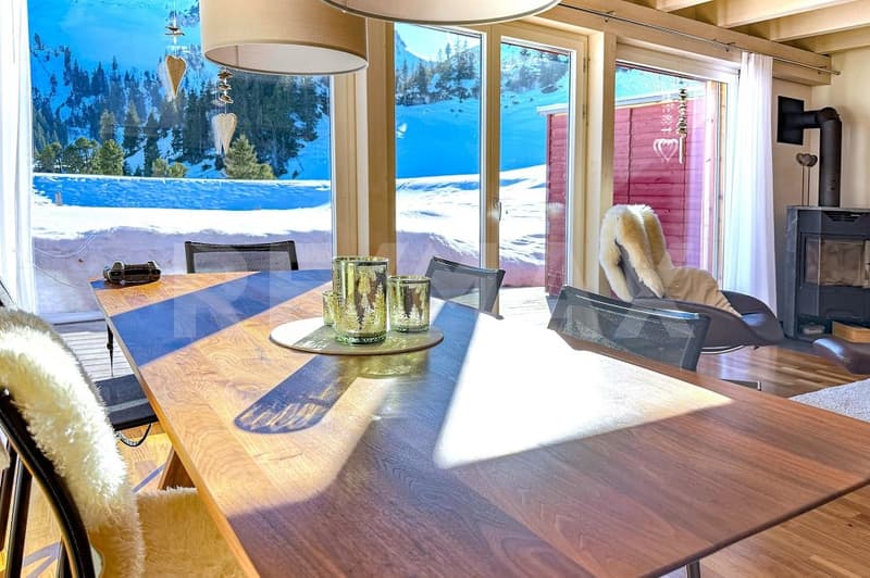 Idyllisches 5.5-Zi.-Doppeleinfamilienhaus auf der Sonnenterrasse Stoos SZ (5)