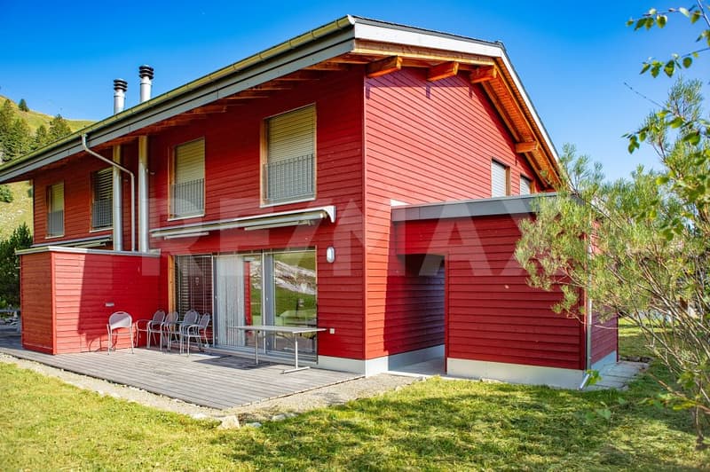 Idyllisches 5.5-Zi.-Doppeleinfamilienhaus auf der Sonnenterrasse Stoos SZ (11)