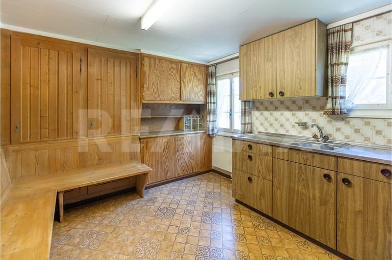 2-Familienhaus, Renditeobjekt, an zentraler Lage, 6484 Wassen UR (8)