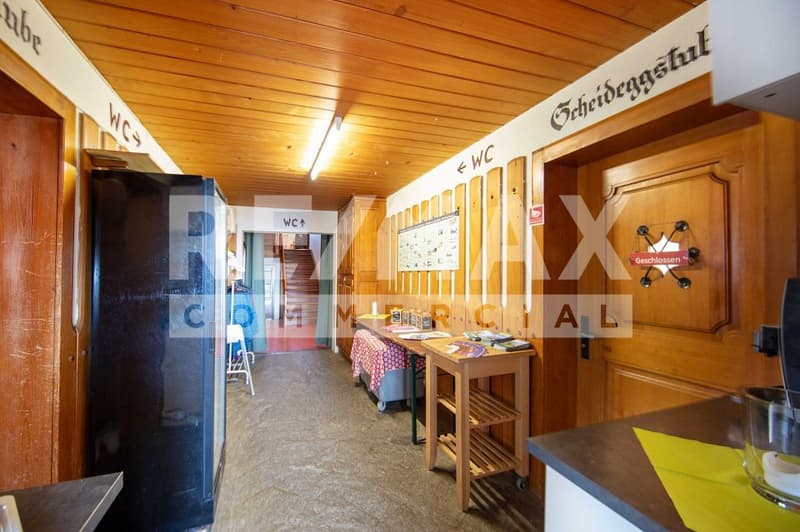 Traditioneller Berggasthof mit grosser Sonnenterrasse, am Panoramaweg, Rigi-Scheidegg SZ (12)