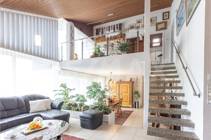 Adlerhorst, 7-Zimmer Villa mit Weitblick, Wintergarden & Indoor-Pool, 220 m² NWF,  Schwyz (SZ) (2)