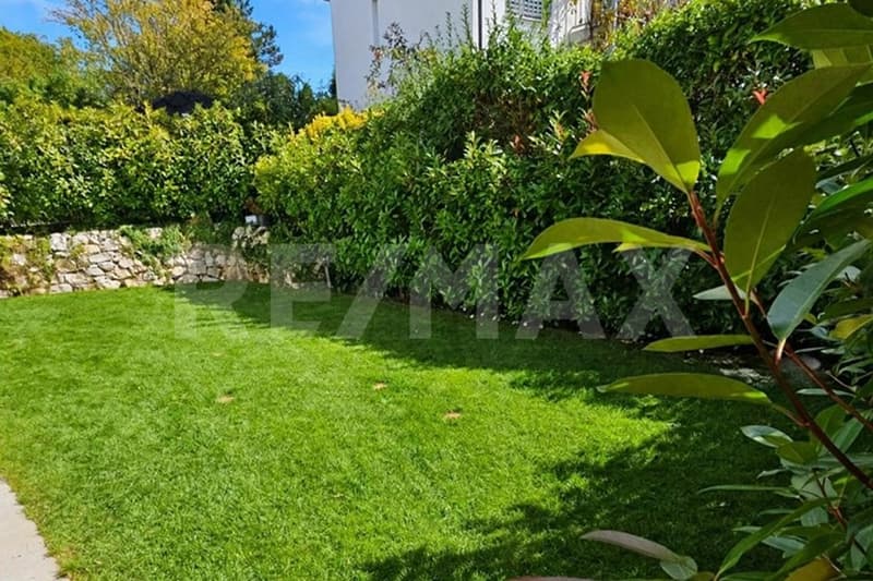 Wohntraum mit viel Freiraum: 5.5-Zi-Eckhaus mit Garten und grosser Terrasse, 8953 Dietikon ZH (11)