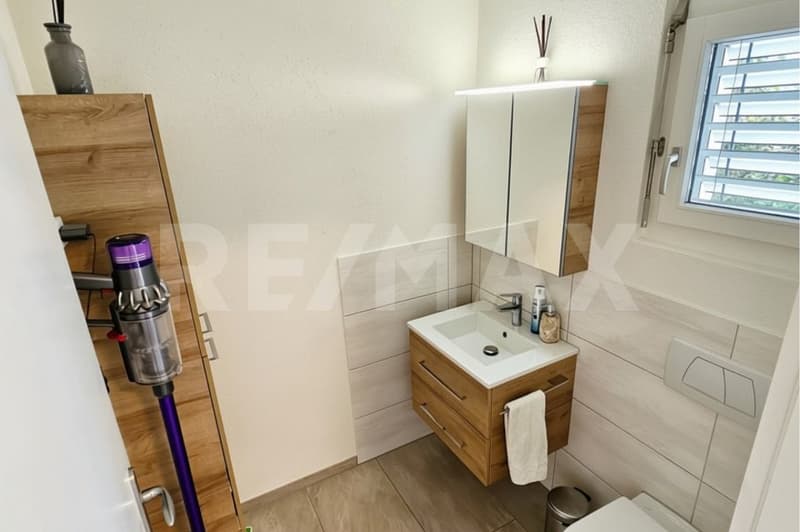 Wohntraum mit viel Freiraum: 5.5-Zi-Eckhaus mit Garten und grosser Terrasse, 8953 Dietikon ZH (10)