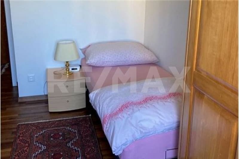 Traumhafte 3.5-Zi.-Miet-Wohnung mit Weitsicht und heimeligem Kachelofen (8)