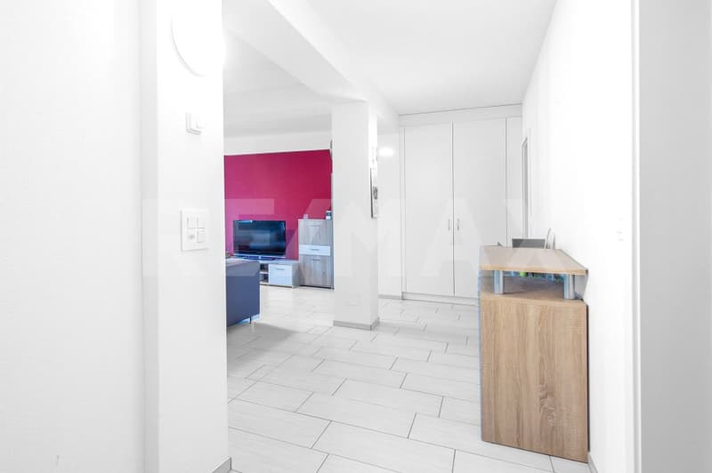 Attraktive, gepflegte 2.5-Zimmer-Wohnung an ruhiger Lage nahe Dorfkern und See, 6442 Gersau SZ (4)
