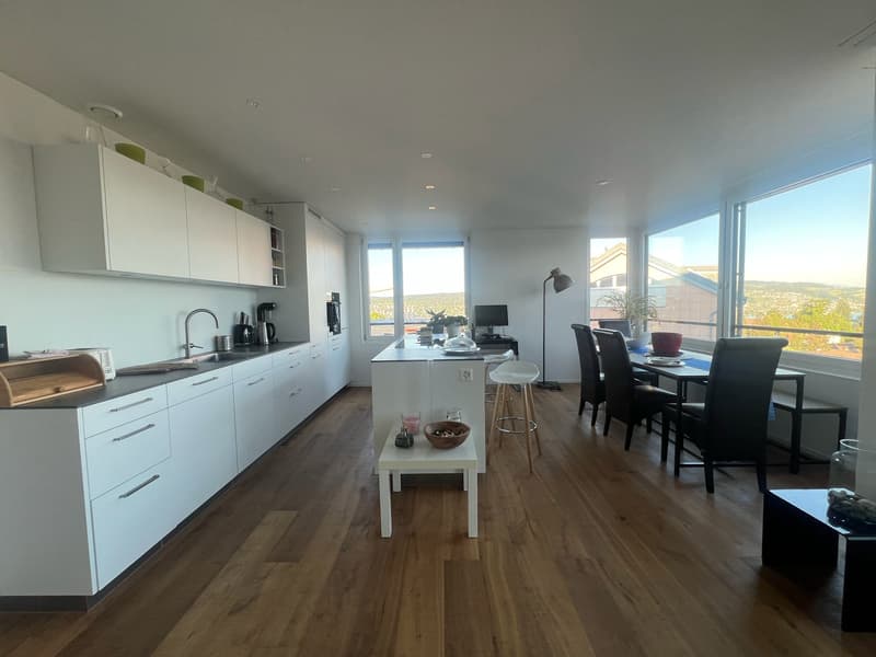 Moderne 2.5 Zimmerwohnung in Kilchberg  zu vermieten (2)