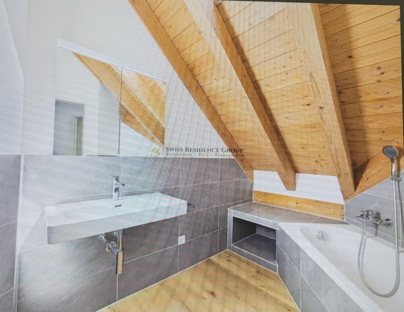 Charmante Dachwohnung mit Cheminée (8)