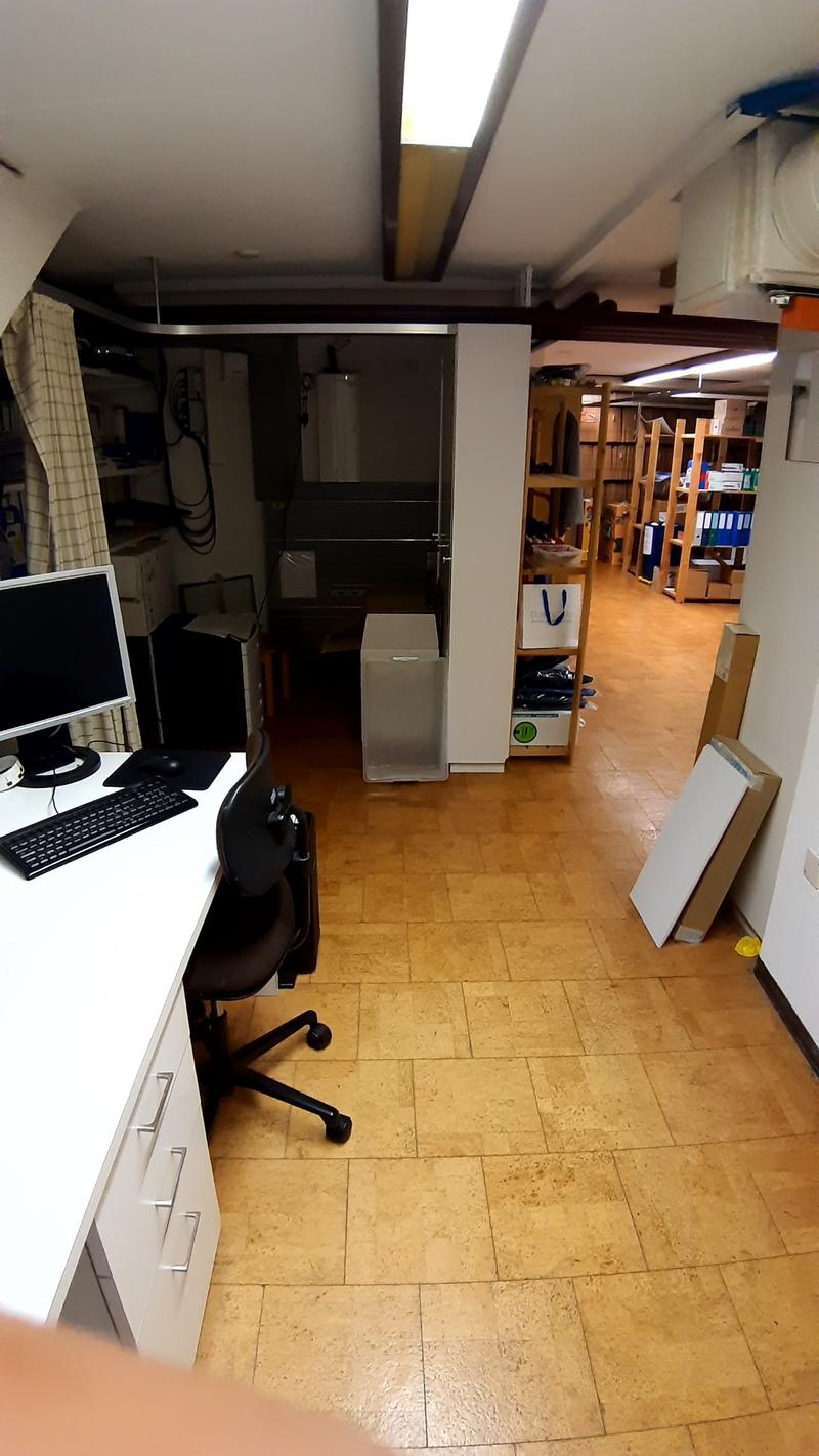 Gewerbe im EG zu vermieten (23)