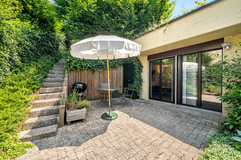 Grosszügige 5½-Zimmer-Terrassenwohnung mit Weitblick, Privatsphäre und Wellness (11)