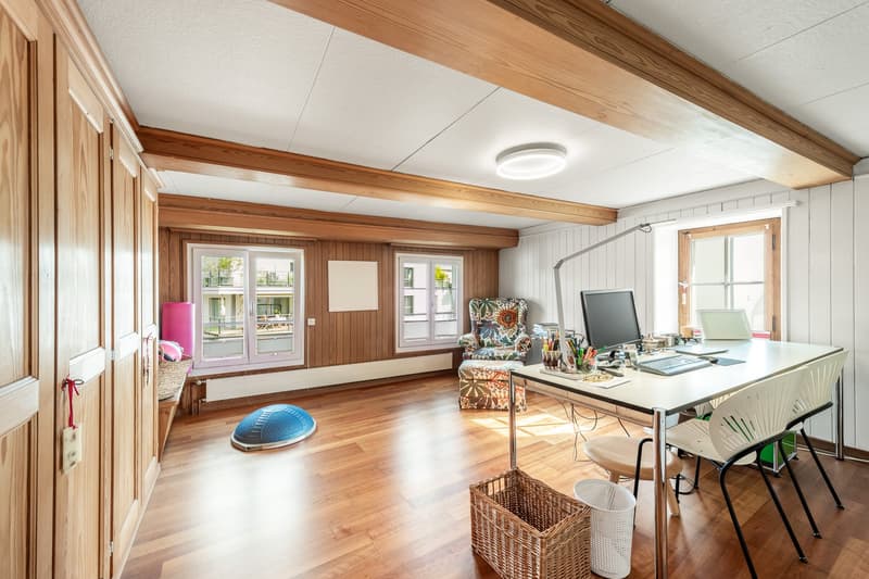 HISTORISCHER CHARME TRIFFT AUF MODERNE WOHNQUALITÄT IN RICHTERSWIL (12)