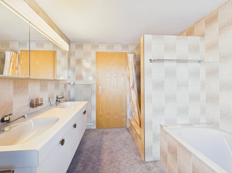 Badezimmer 2.OG