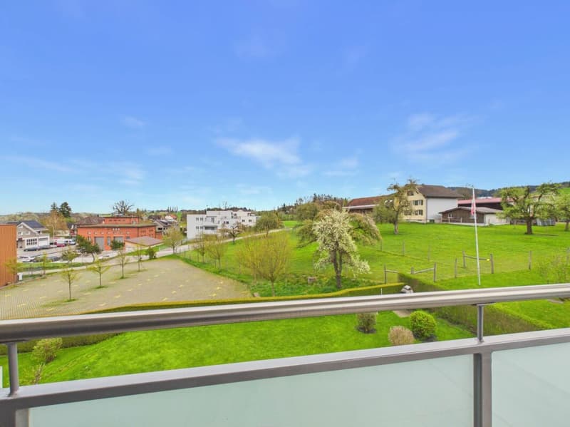 Topmoderne 4.5-Zimmer-Wohnung in Oberuzwil (7)