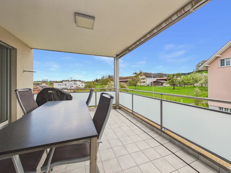 Topmoderne 4.5-Zimmer-Wohnung in Oberuzwil (6)