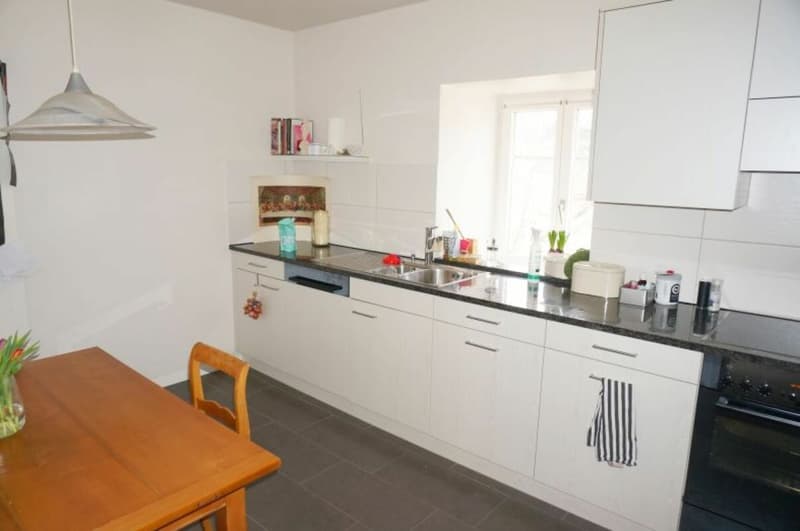 2.5-Zi.-Wohnung OG3 / Küche