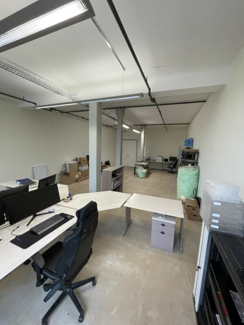 72 m2 Gewerbeflächen in modernem Gewerbehaus mit exklusivem Rohausbau (4)