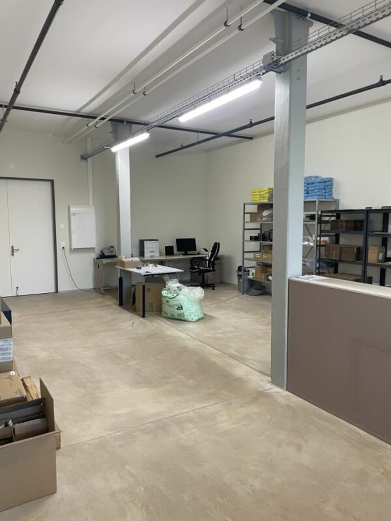 72 m2 Gewerbeflächen in modernem Gewerbehaus mit exklusivem Rohausbau (3)