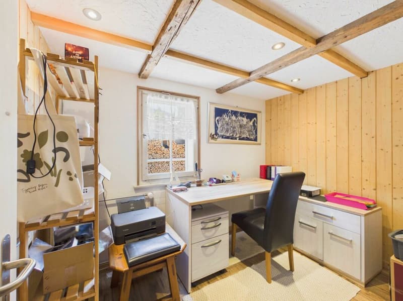 Büro EG