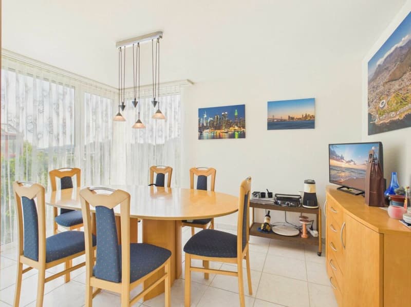 Einfamilienhaus mit atemberaubender Aussicht und Swimmingpool (27)