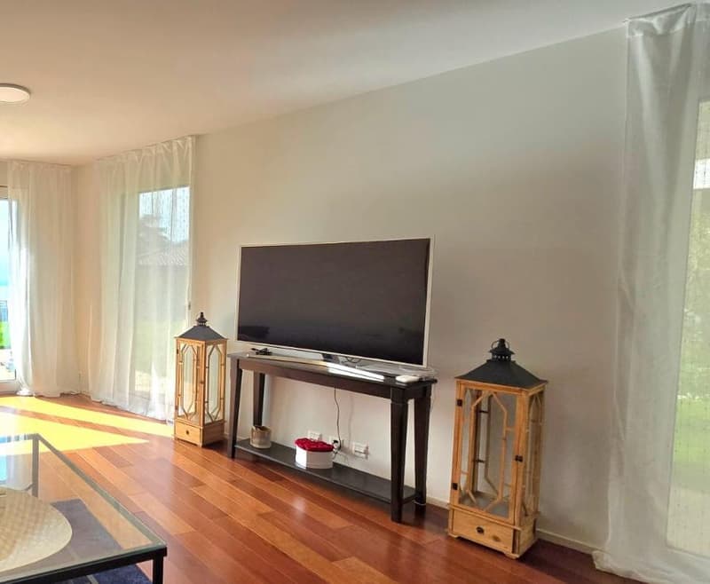 Furnished flat 4.5 room - Appartement meublé de 5.5 pièces à Lausanne (5)