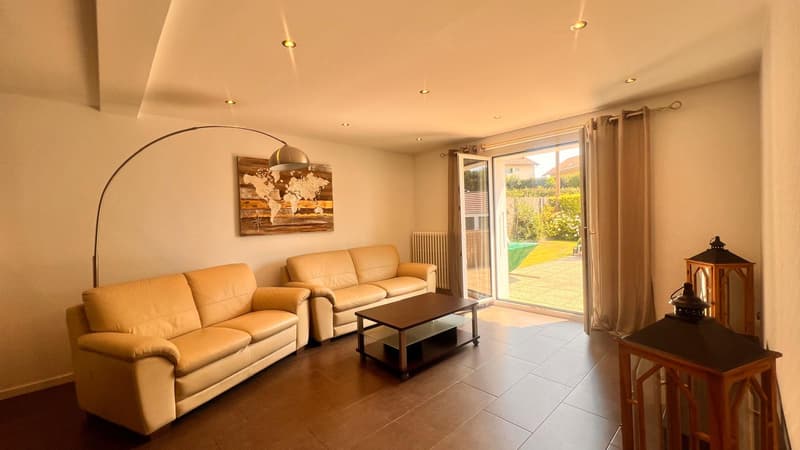 Furnished flat of 4.5 room in Epalinges - Appartement meublé de 4.5 à Epalinges (3)