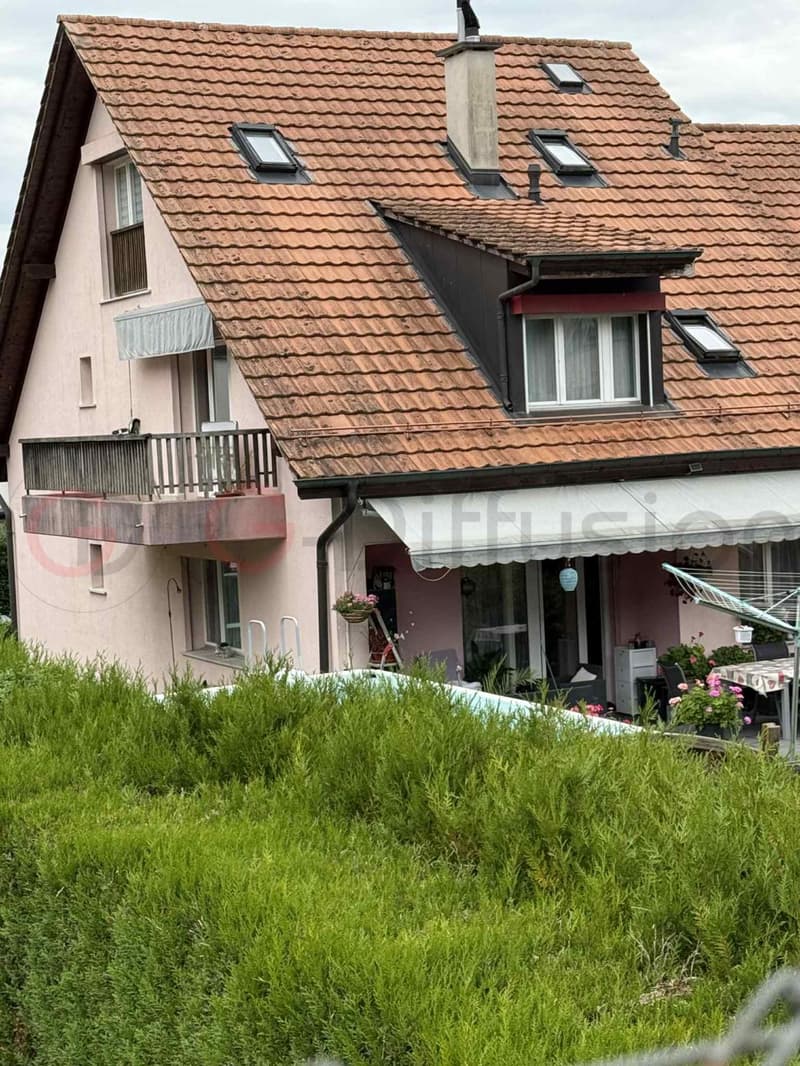Moitié d'immeuble à vendre à Lucens (2)
