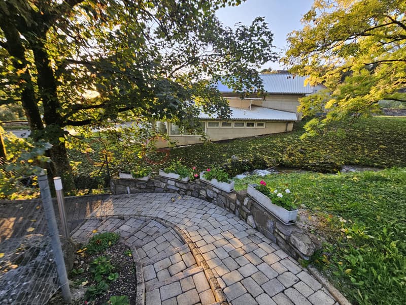 Magnifique villa individuelle avec un grand jardin (1)