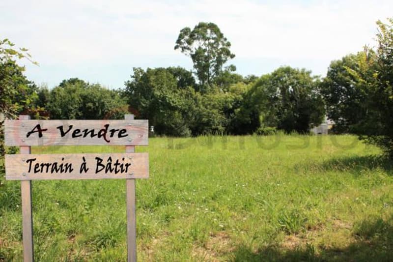 Terrain à vendre (1)