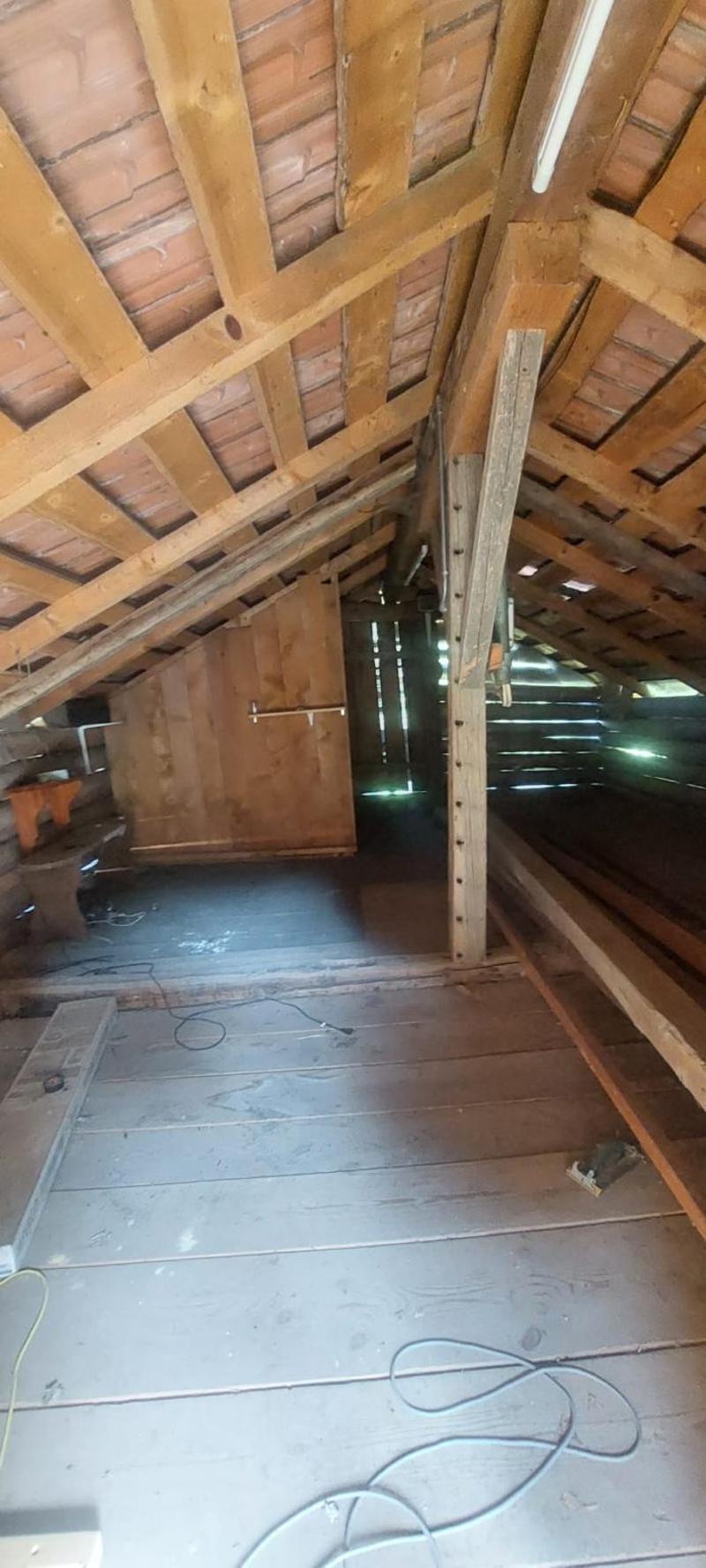 Chalet à rénover à vendre ? Troistorrents (5)