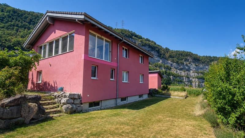 Villa d'exception 6.5 pièces à vendre à Saint-Maurice (2)