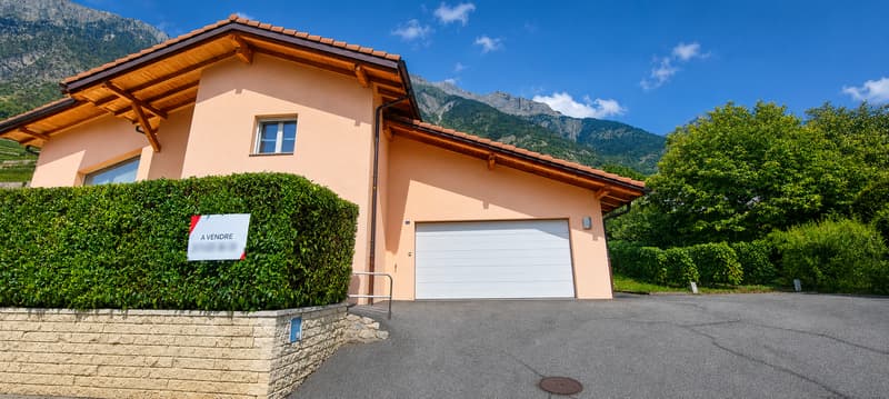 VILLA D'EXCEPTION À VENDRE À FULLY (1)