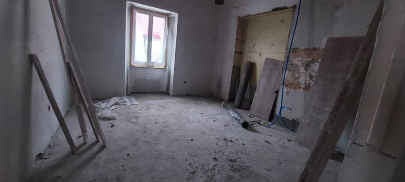 Immeuble en rénovation - 6 appartements ? Vouvry (VS) (3)